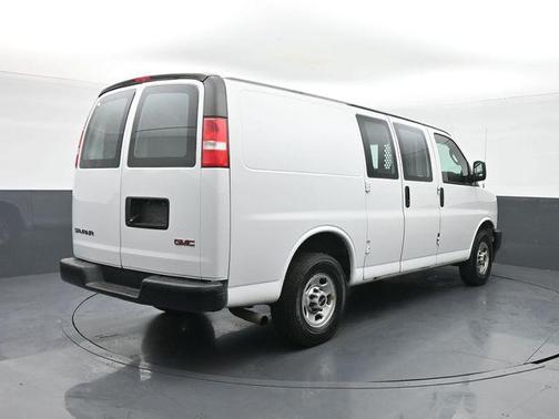2018 GMC Savana 2500 Work Van