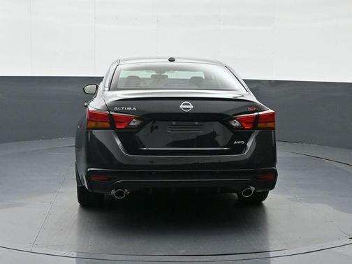 2025 Nissan Altima SR AWD