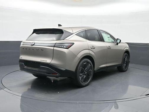 Champagne Silver Metallic 2026 Nissan Murano Platinum
