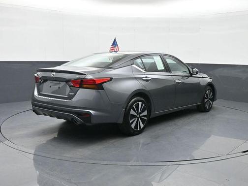 2022 Nissan Altima 2.5 SL