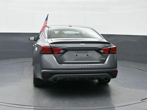 2022 Nissan Altima 2.5 SL