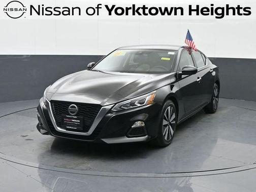 2022 Nissan Altima 2.5 SV