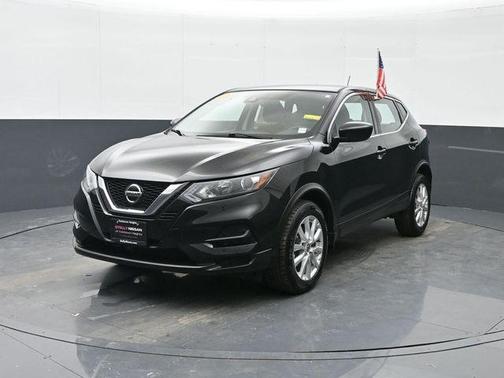 2022 Nissan Rogue Sport S