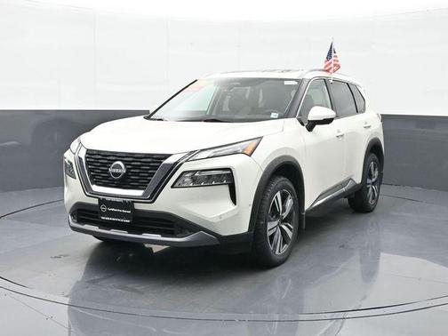 2022 Nissan Rogue SL