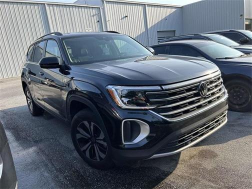 2024 Volkswagen Atlas 2.0T SE