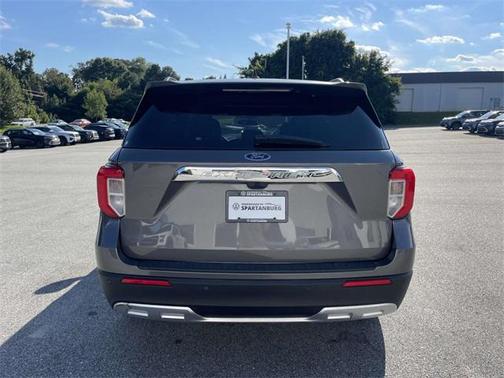 2024 Ford Explorer XLT