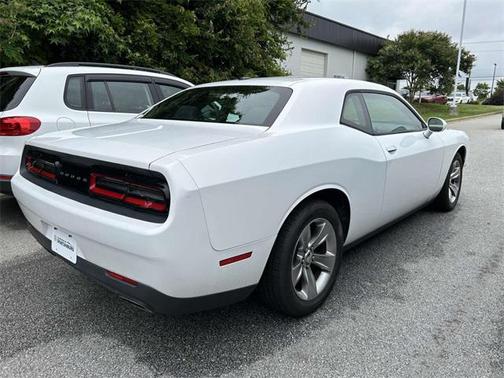 2015 Dodge Challenger SXT