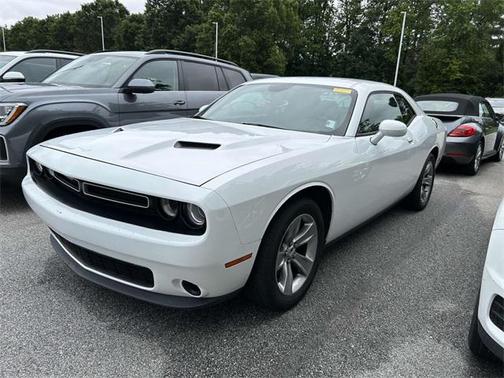 2015 Dodge Challenger SXT