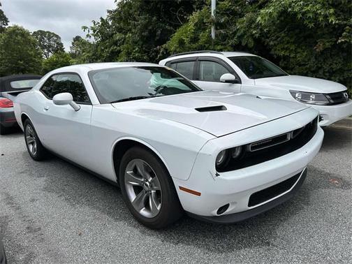 2015 Dodge Challenger SXT