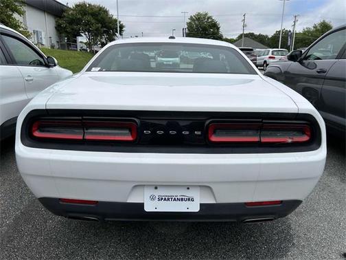 2015 Dodge Challenger SXT
