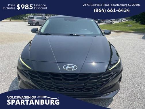 2022 Hyundai ELANTRA SEL