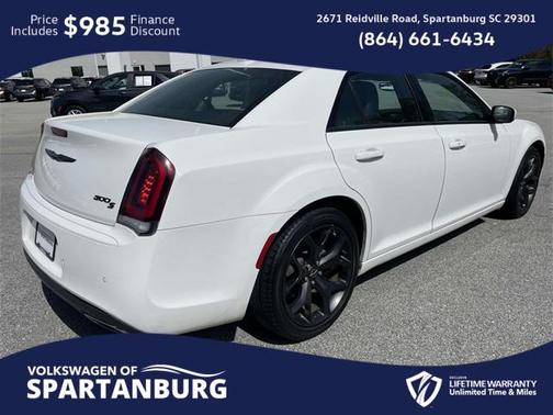 2023 Chrysler 300 S