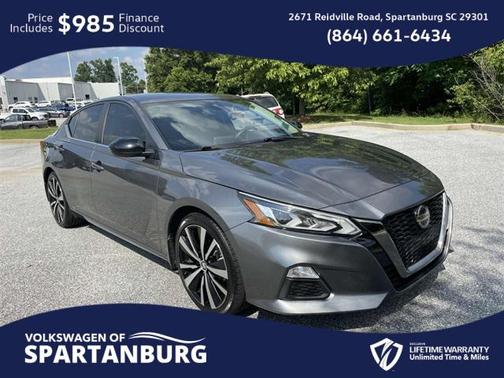 2021 Nissan Altima SR FWD