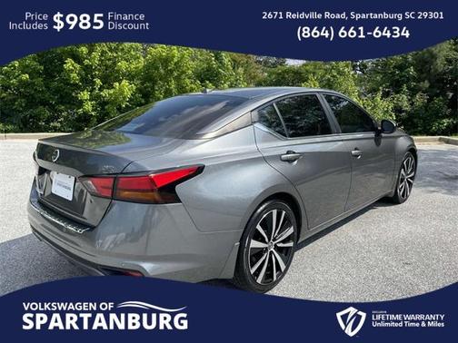 2021 Nissan Altima SR FWD