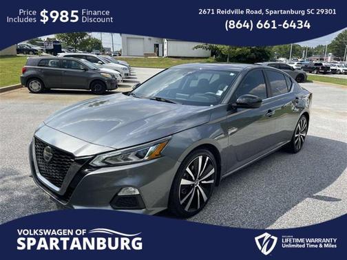 2021 Nissan Altima SR FWD