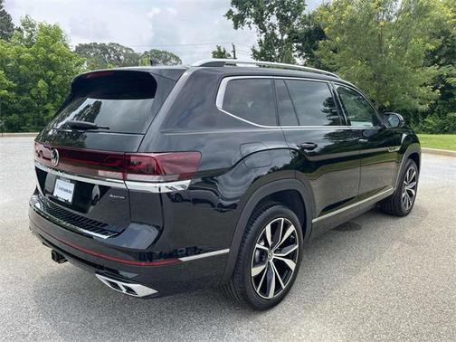 2025 Volkswagen Atlas 2.0T SEL Premium R-Line 4MOTION