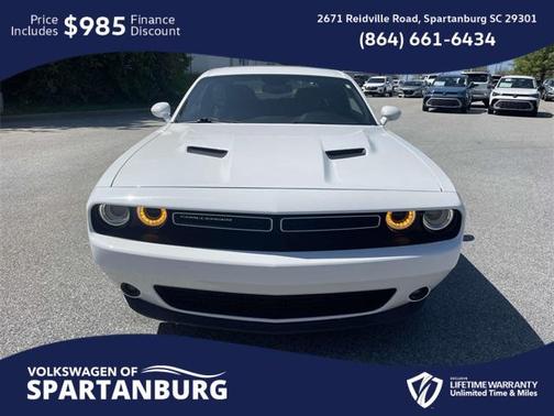 2022 Dodge Challenger SXT