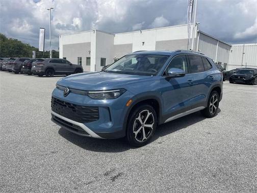 2025 Volkswagen Tiguan 2.0T SE