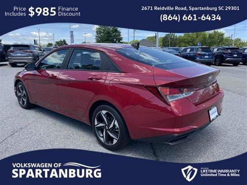2023 Hyundai ELANTRA SEL