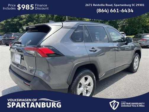 2021 Toyota RAV4 XLE