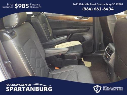 2024 Volkswagen Atlas 2.0T SE w/Technology 4MOTION