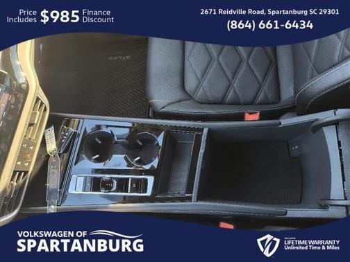 2024 Volkswagen Atlas 2.0T SE w/Technology