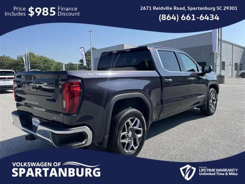 2022 GMC Sierra 1500 SLT