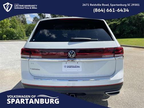 2025 Volkswagen Atlas 2.0T SE w/Technology