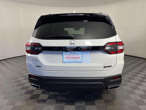 2025 Honda Pilot Sport