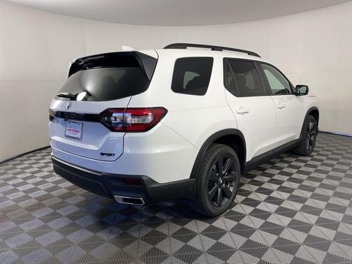 2025 Honda Pilot Sport