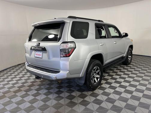 2021 Toyota 4Runner TRD Off Road