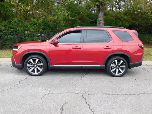 2023 Honda Pilot Touring