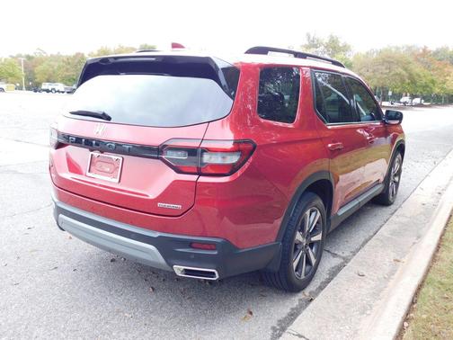 2023 Honda Pilot Touring