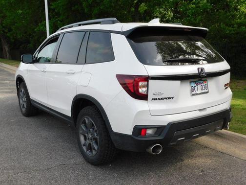 2024 Honda Passport TrailSport