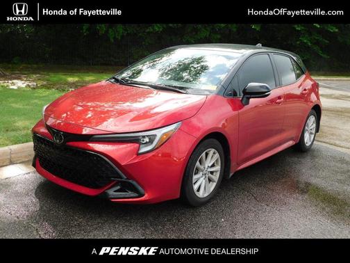 2023 Toyota Corolla Hatchback SE