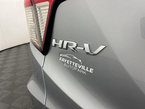 2021 Honda HR-V LX
