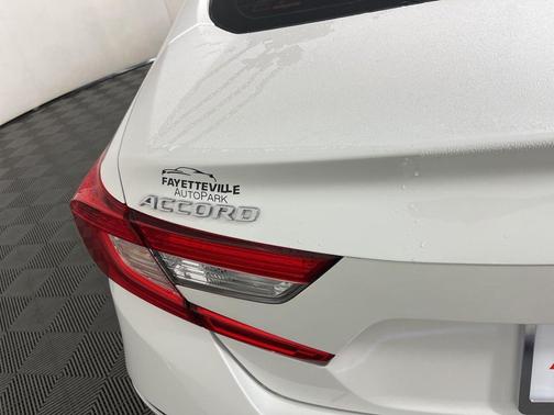 2020 Honda Accord EX-L 2.0T