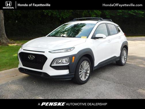 Lunar White 2021 Hyundai KONA SEL