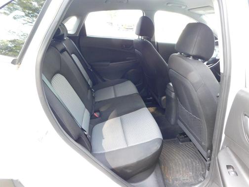 Lunar White 2021 Hyundai KONA SEL