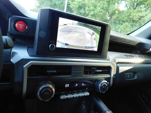 2024 Toyota Tacoma TRD Off Road