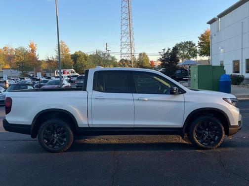 Platinum White Pearl 2026 Honda Ridgeline Sport