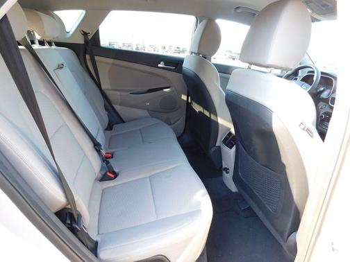 2019 Hyundai TUCSON Sport