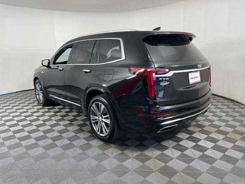 Stellar Black Metallic 2020 Cadillac XT6 Premium Luxury FWD