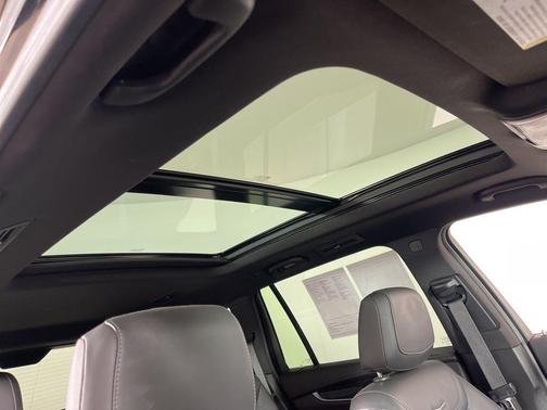 2020 Cadillac XT6 Premium Luxury FWD