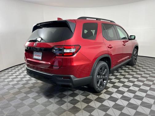 Radiant Red Metallic II 2026 Honda Pilot Sport