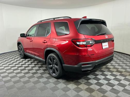 Radiant Red Metallic II 2026 Honda Pilot Sport