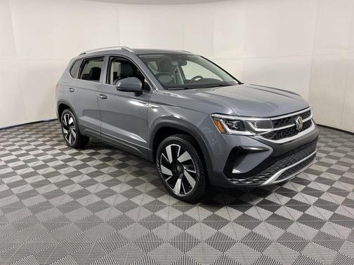 2024 Volkswagen Taos 1.5T SEL