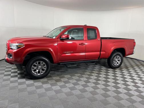 2018 Toyota Tacoma SR5