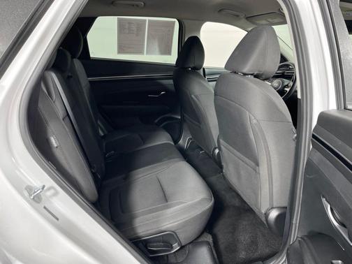 White Pearl 2024 Hyundai TUCSON SEL