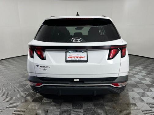 White Pearl 2024 Hyundai TUCSON SEL